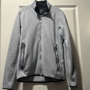 Arc’Teryx covert zip-up